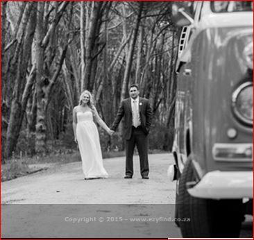 Ice breaking mischievous memento's/photography