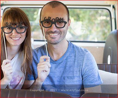 Ice breaking mischievous memento's/photography