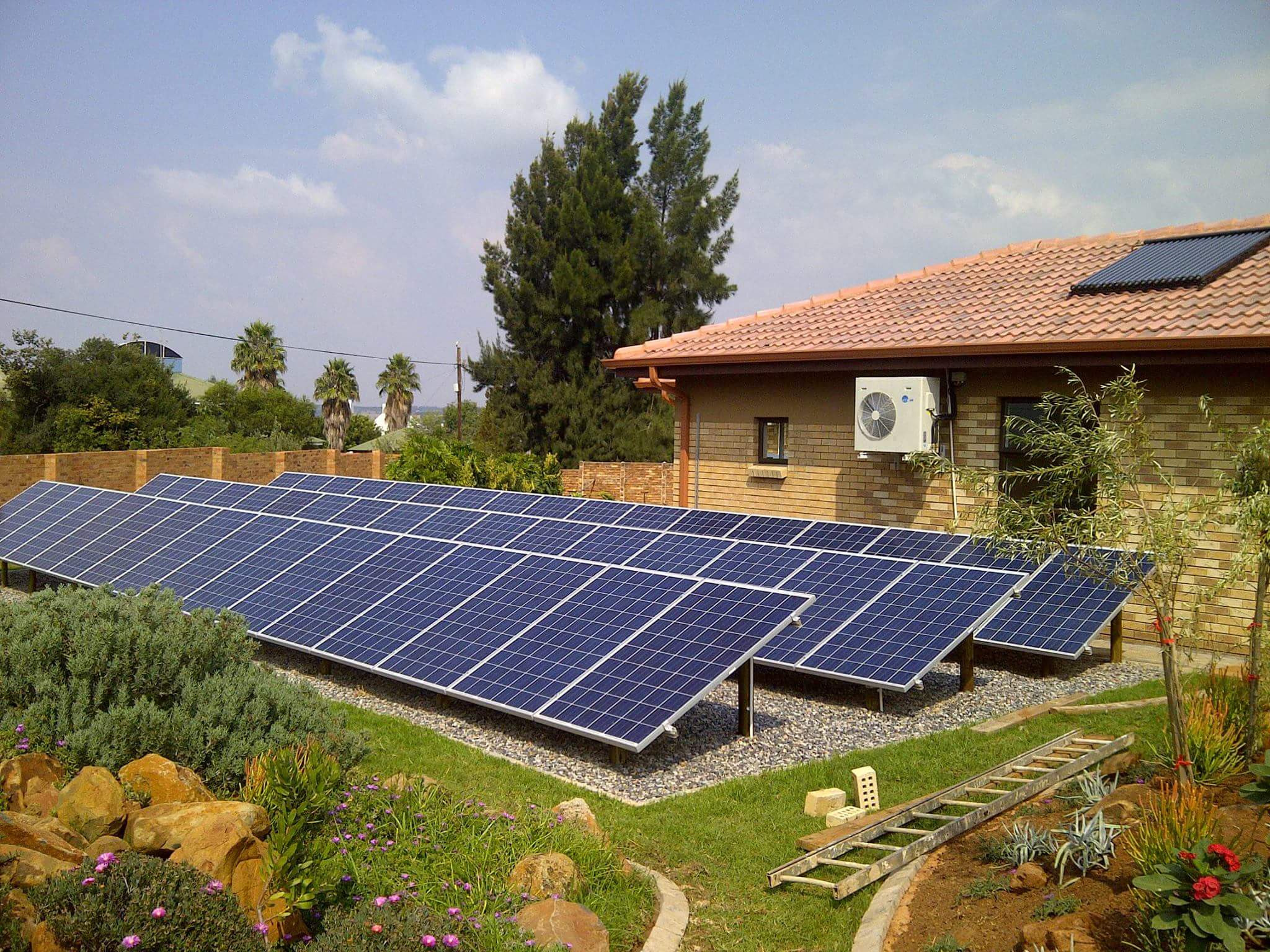 Solar products and enrgy efficient lighting